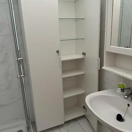 Apartament Borinquen Only 280 Meters To The Beach, Balcony With Sea View, Heated Pool, Wifi Playa de las Americas (Tenerife)