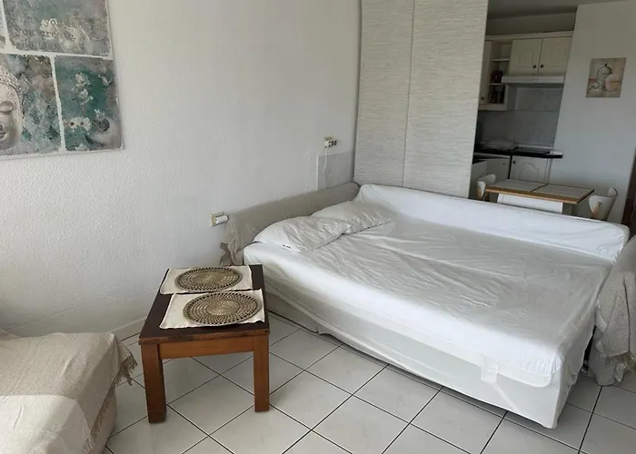 Διαμέρισμα Borinquen Only 280 Meters To The Beach, Balcony With Sea View, Heated Pool, Wifi