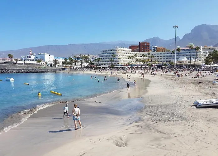 Apartment Borinquen Only 280 Meters To The Beach, Balcony With Sea View, Heated Pool, Wifi