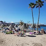 Borinquen Only 280 Meters To The Beach, Balcony With Sea View, Heated Pool, Wifi Playa de las Americas (Tenerife)