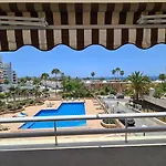 Borinquen Only 280 Meters To The Beach, Balcony With Sea View, Heated Pool, Wifi * Playa de las Americas (Tenerife)