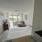 Borinquen Only 280 Meters To The Beach, Balcony With Sea View, Heated Pool, Wifi Playa de las Americas (Tenerife)